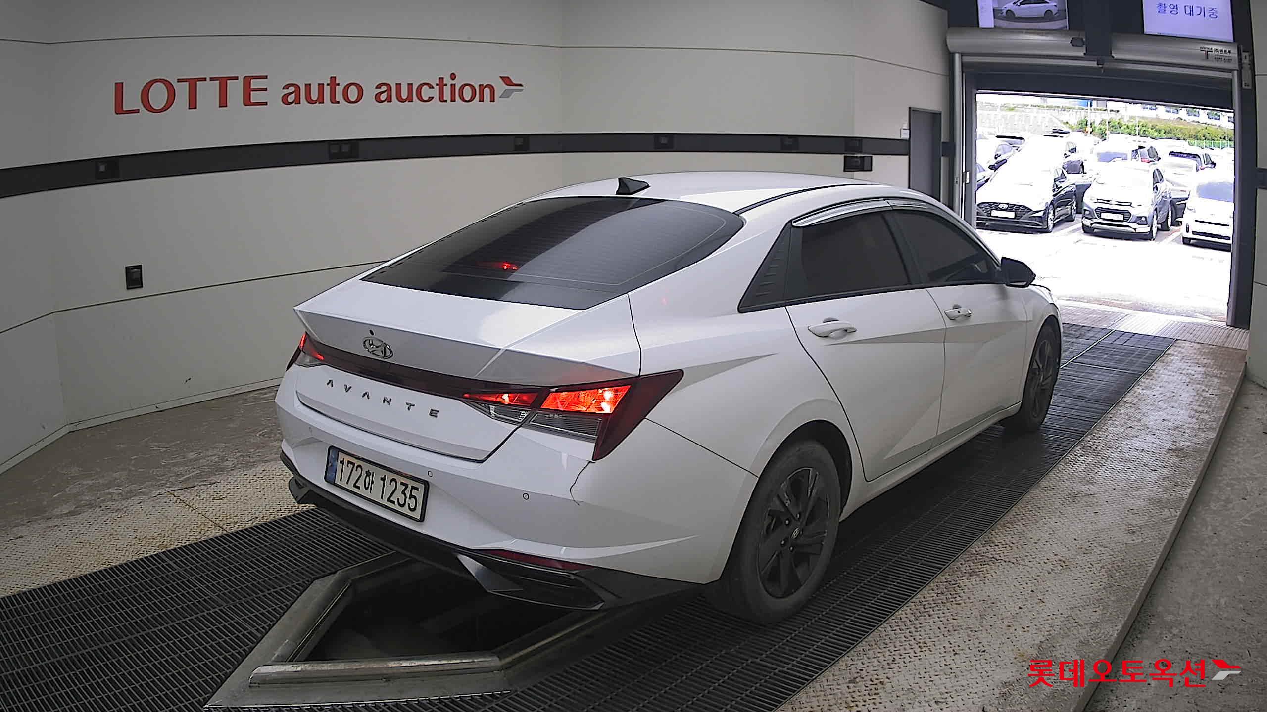 2023 - hyundai avante