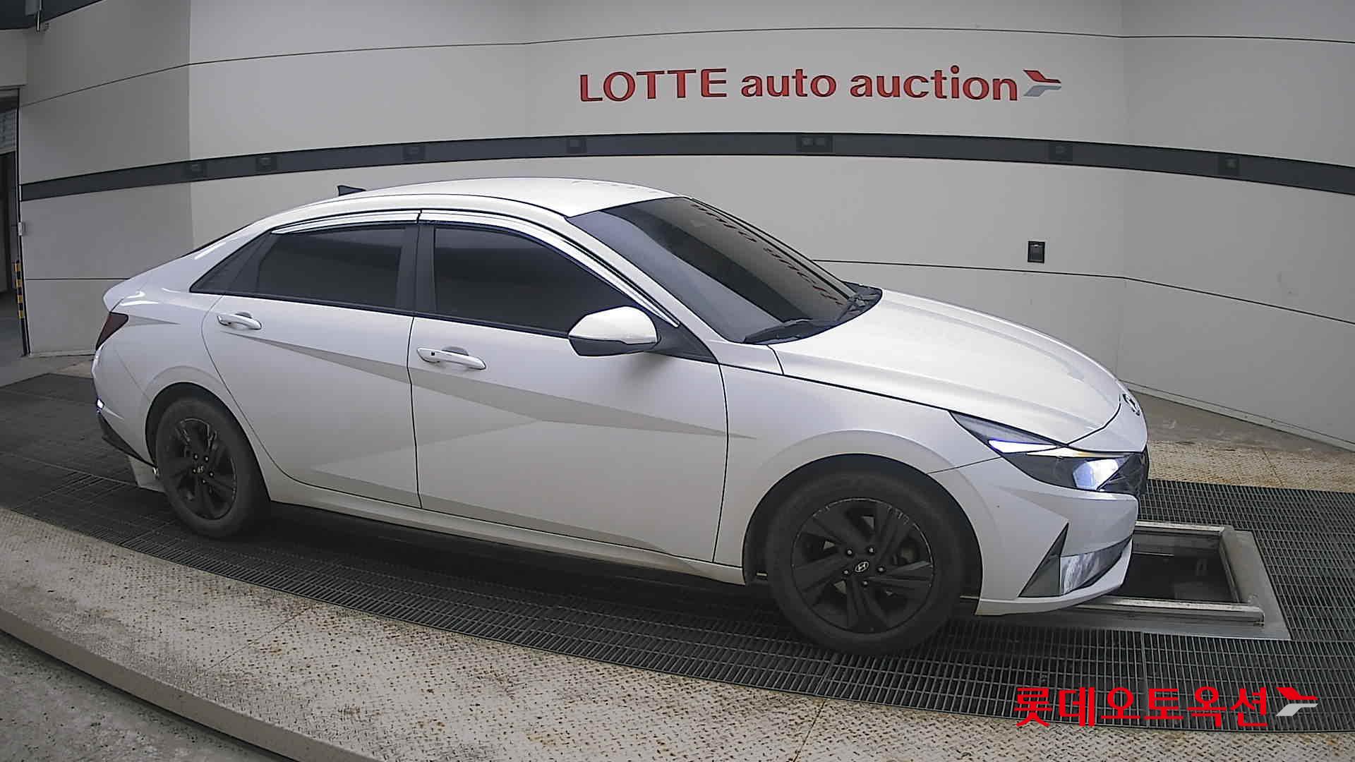 2023 - hyundai avante