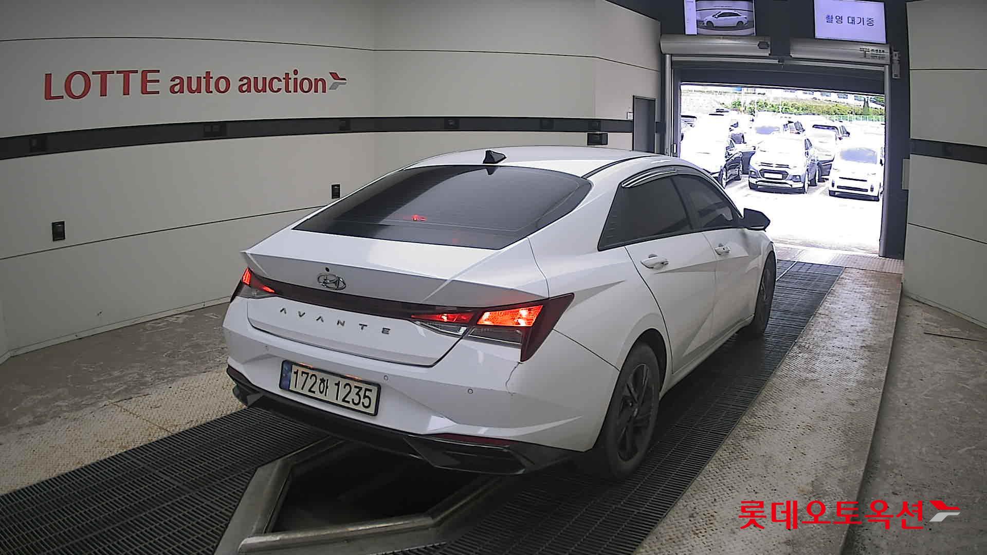2023 - hyundai avante