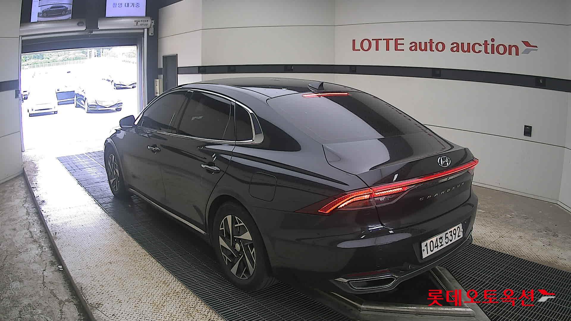 2020 - hyundai grandeur