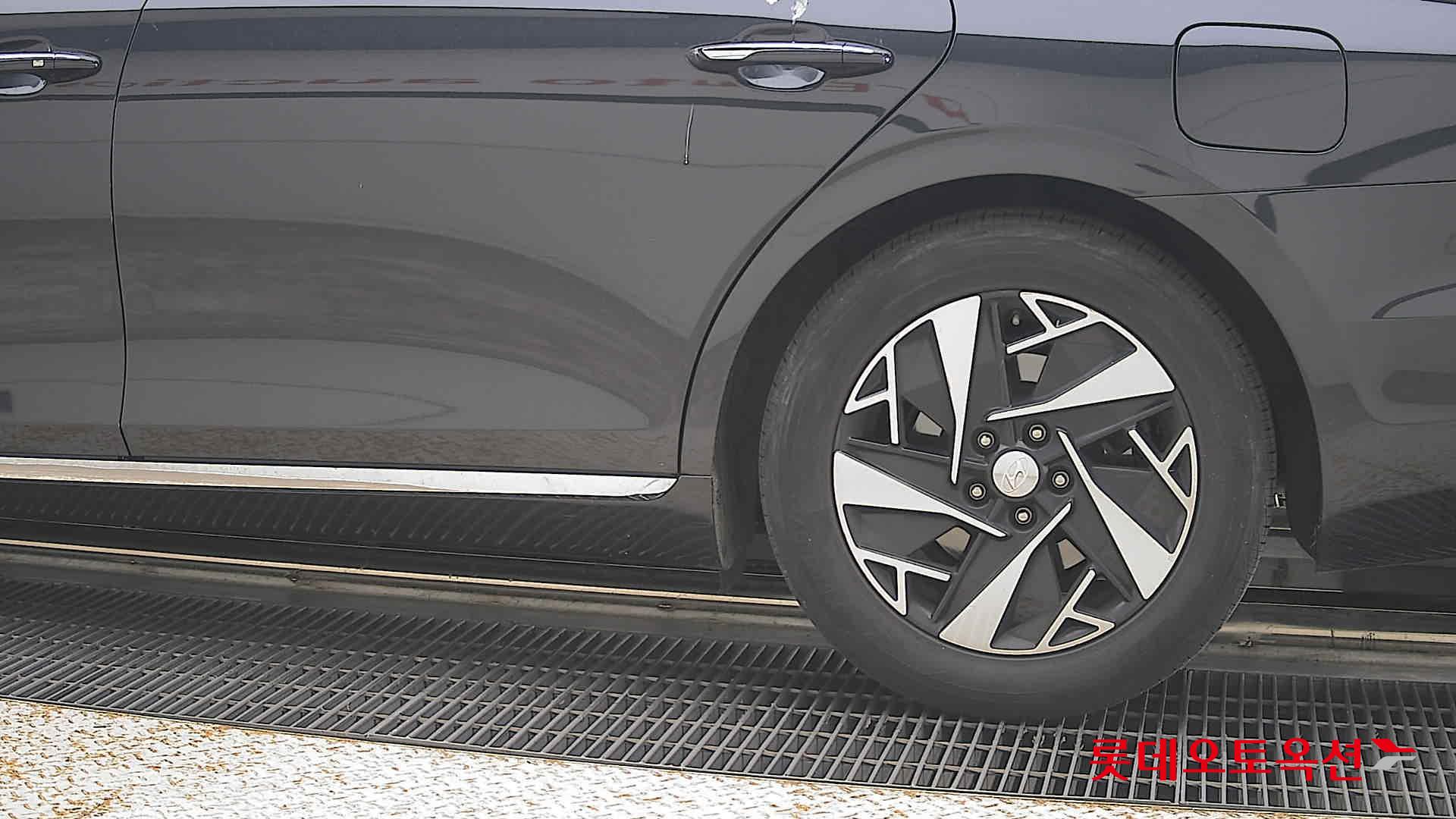 2020 - hyundai grandeur