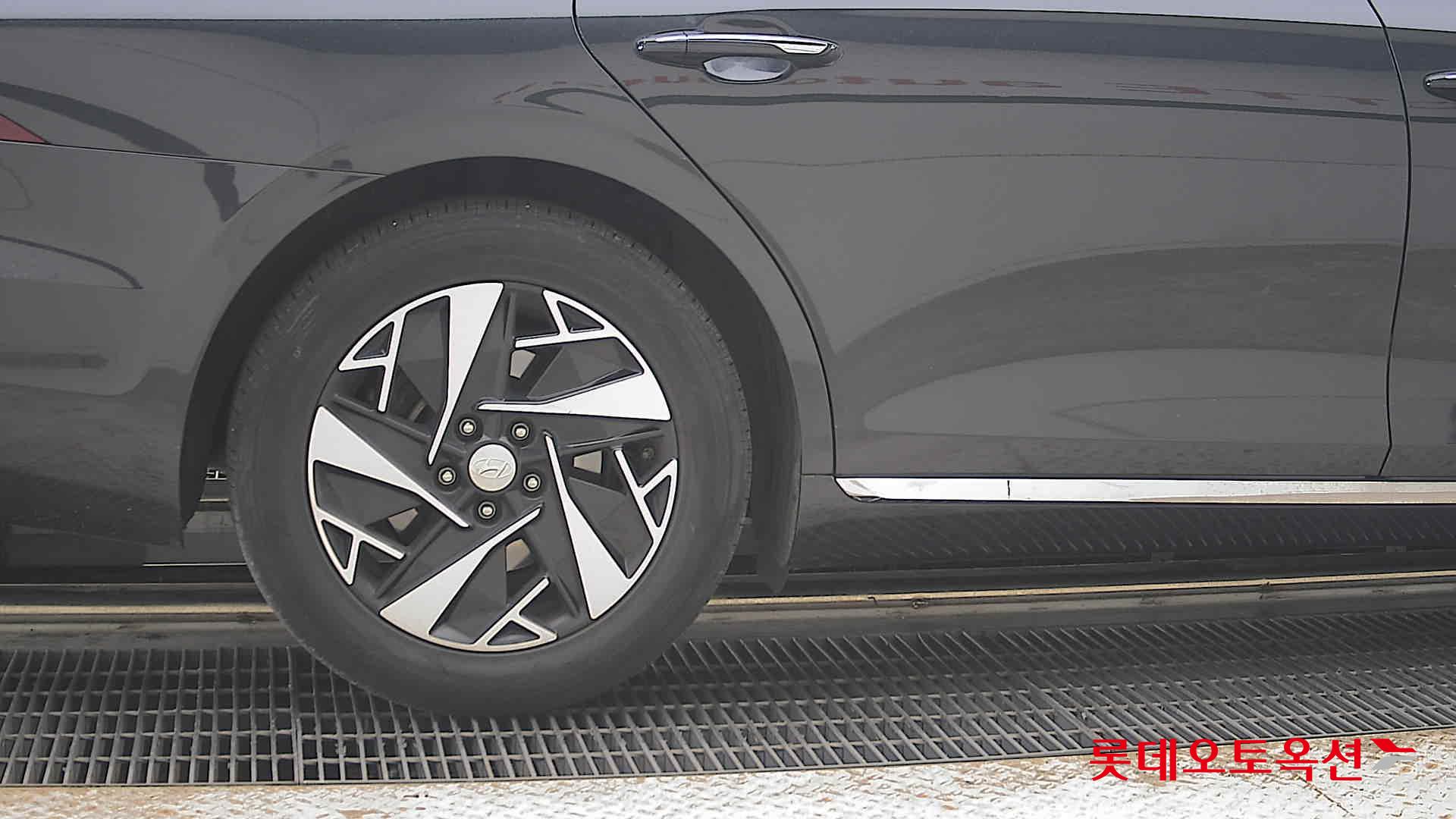 2020 - hyundai grandeur