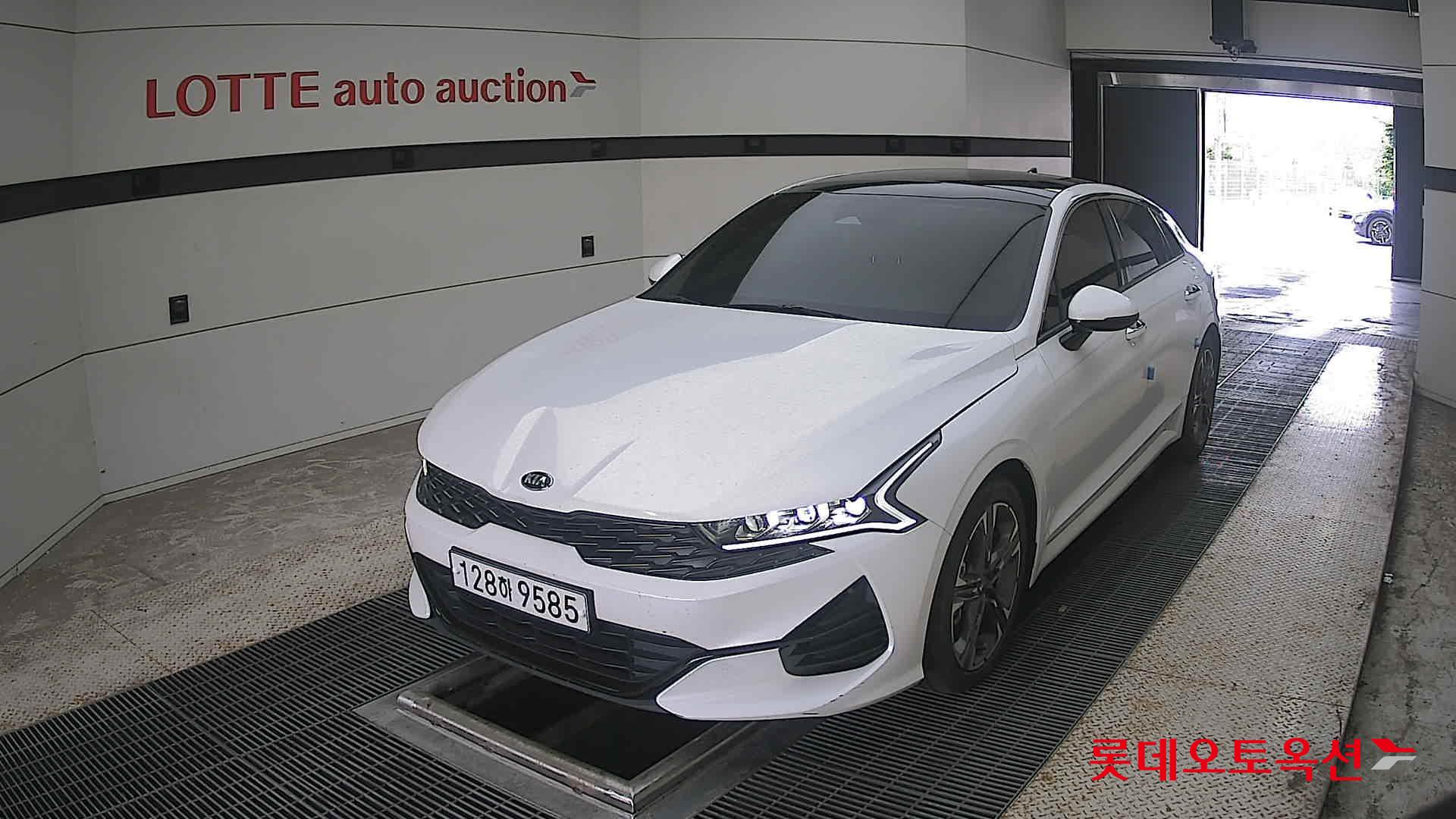2020 - kia k5