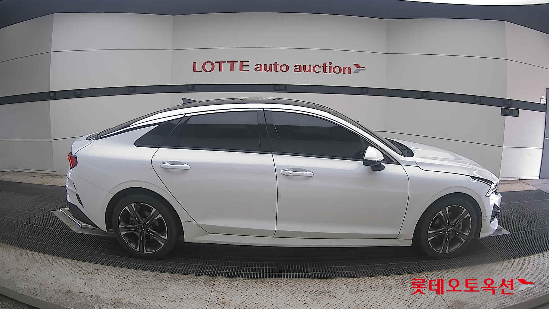 2020 - kia k5