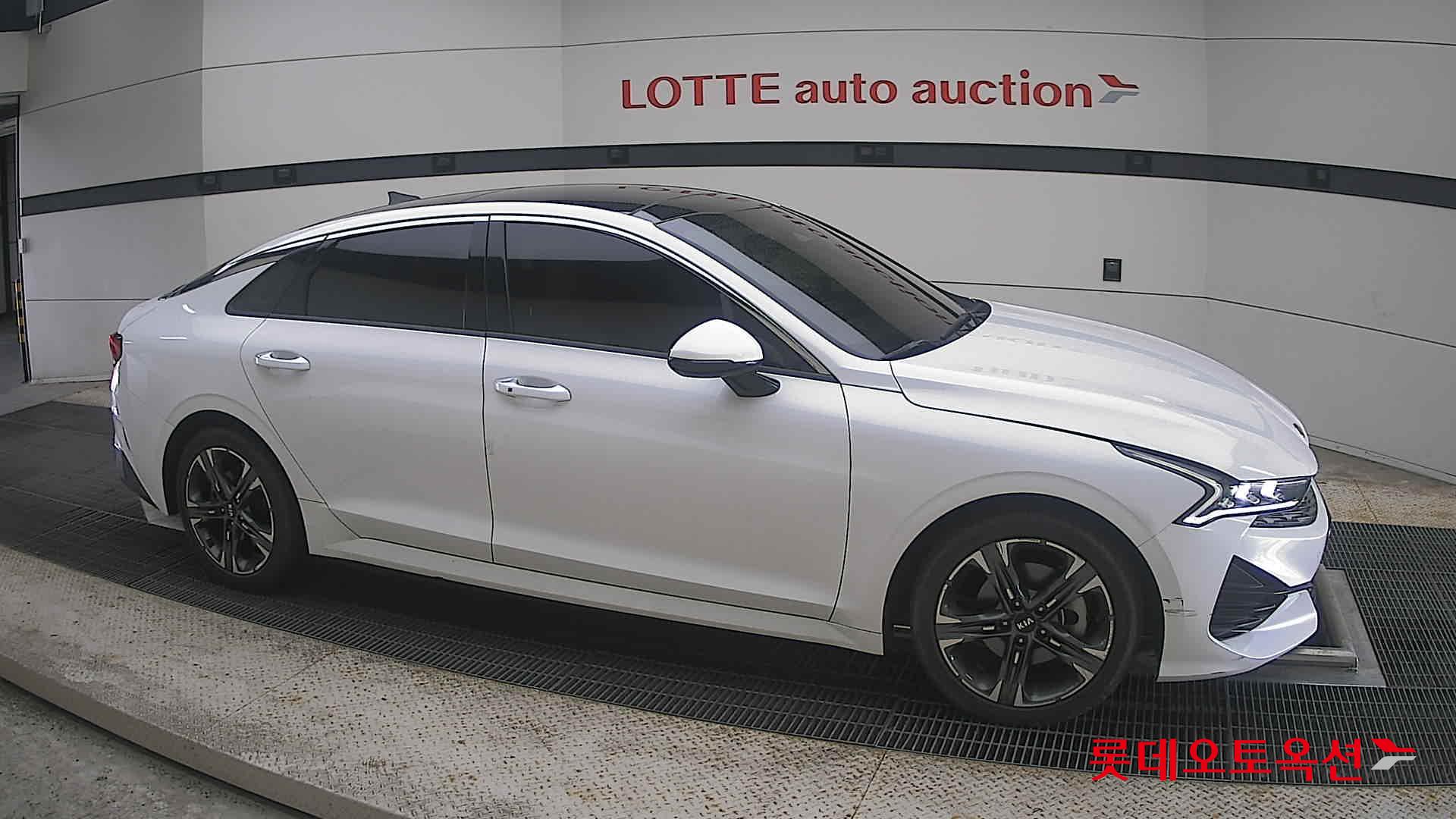 2020 - kia k5