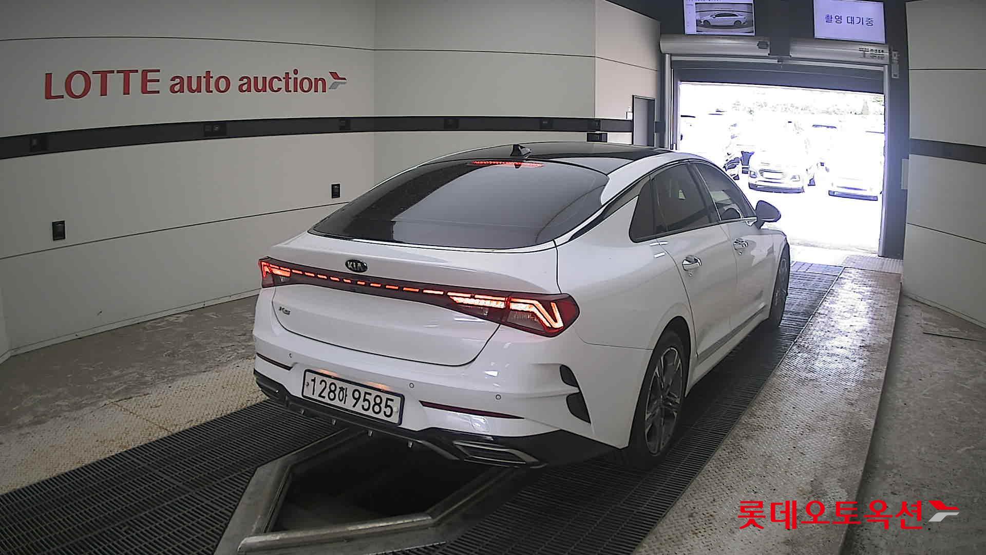 2020 - kia k5