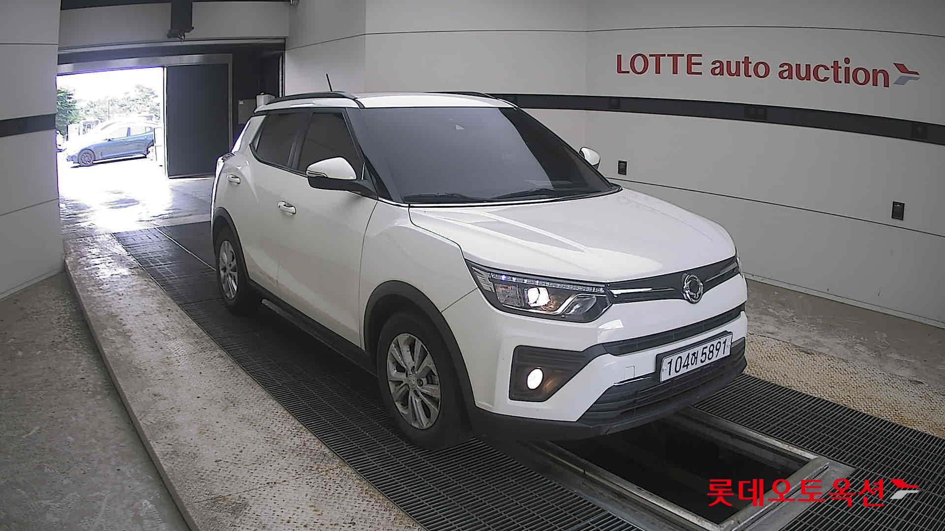 2021 - ssangyong tivoli