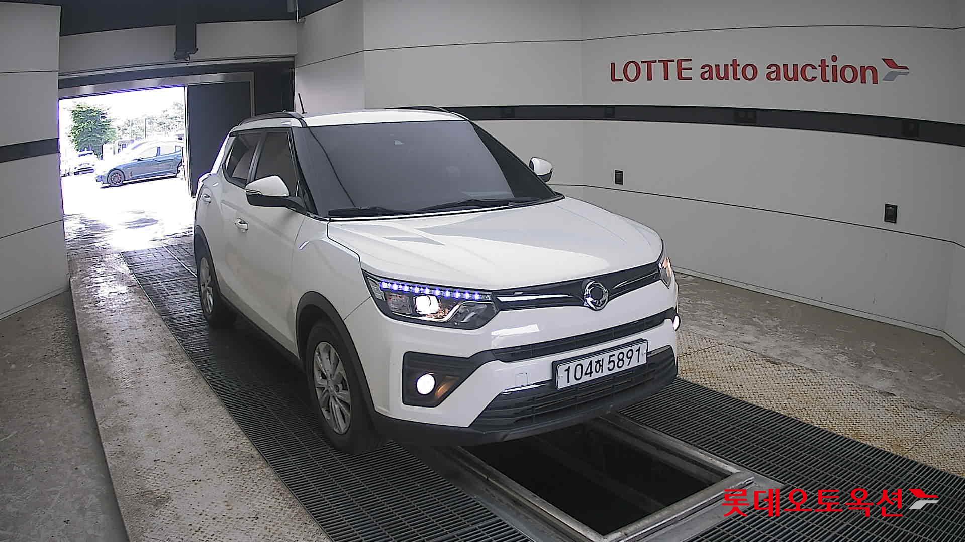 2021 - ssangyong tivoli