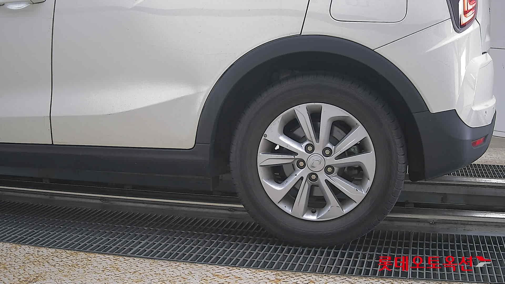2021 - ssangyong tivoli