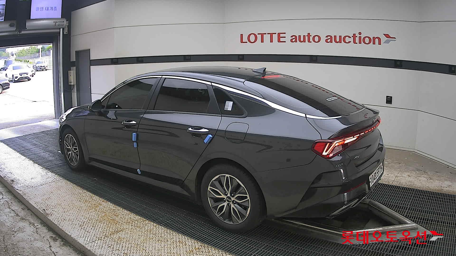 2020 - kia k5