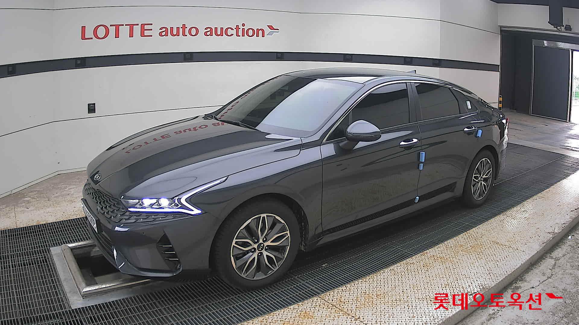 2020 - kia k5