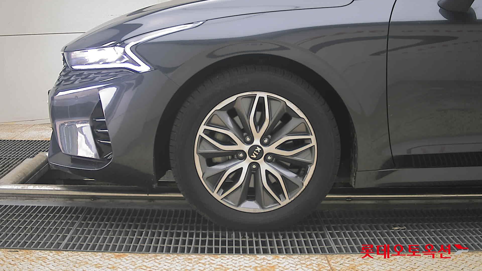 2020 - kia k5