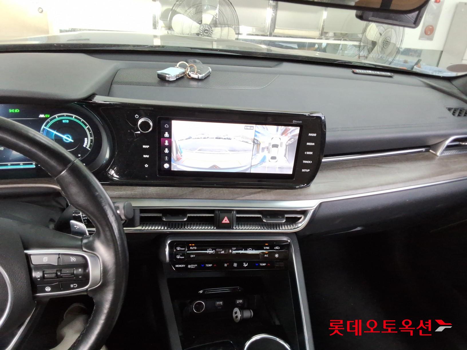 2020 - kia k5