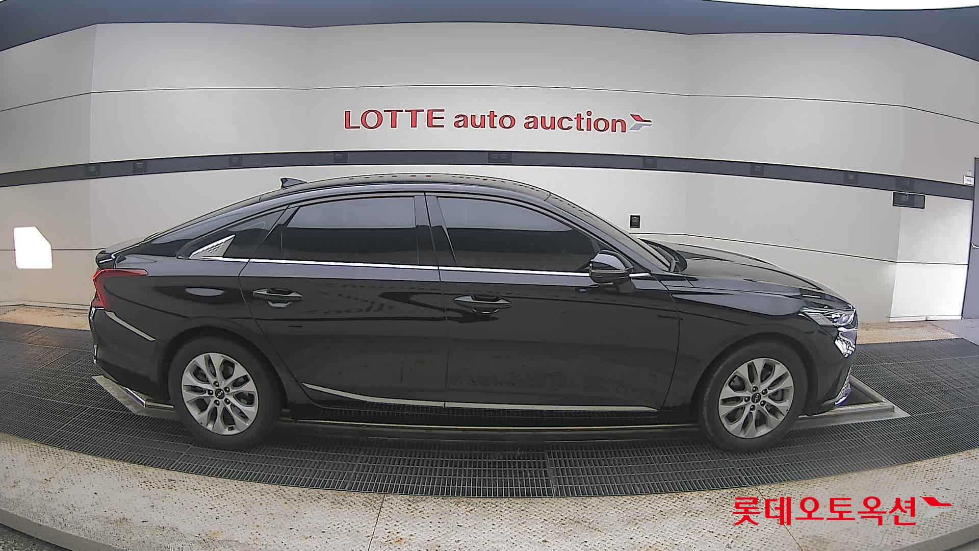 2023 - kia k8