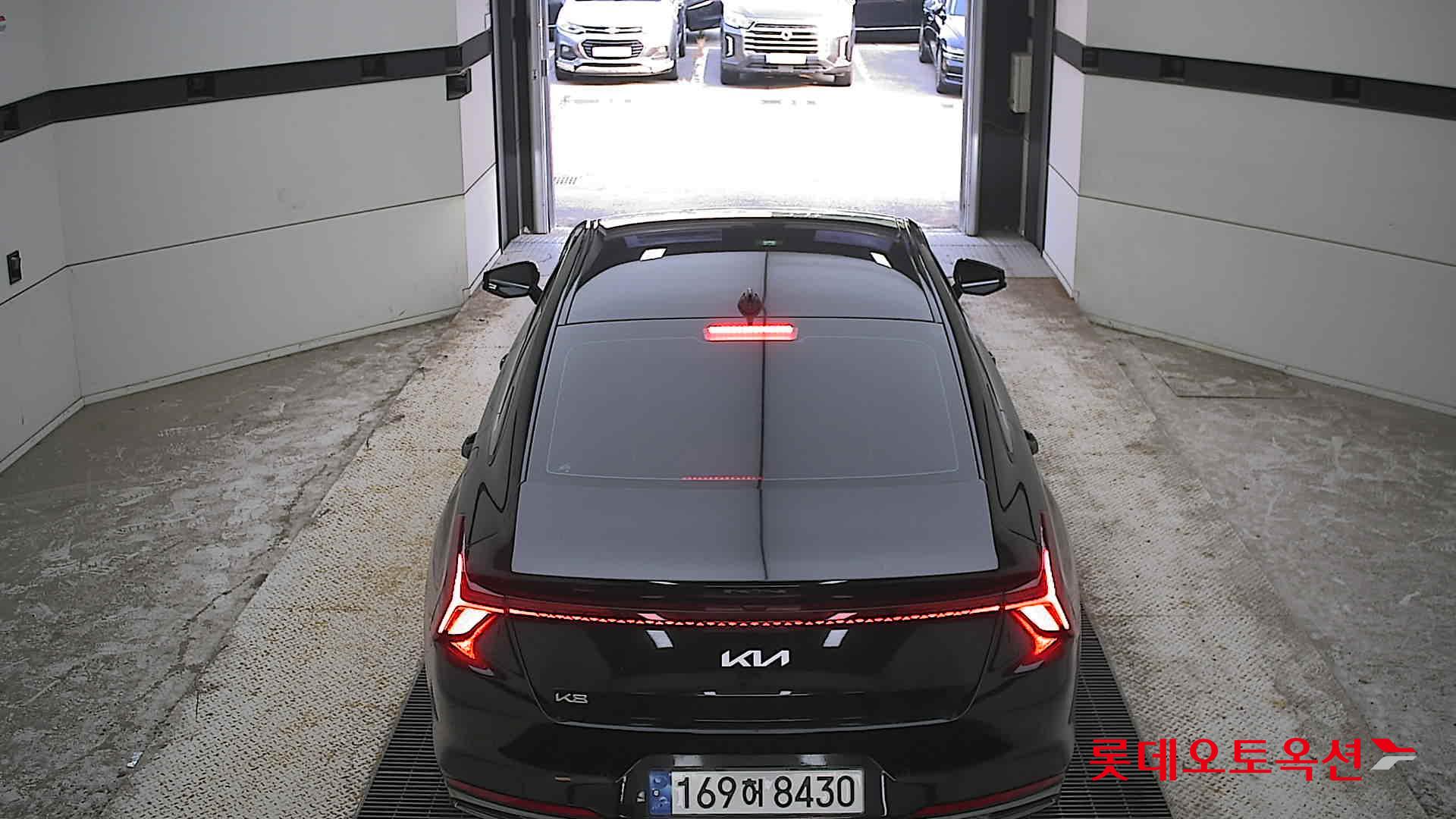 2023 - kia k8