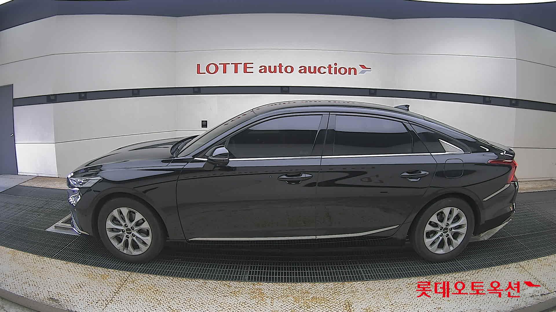 2023 - kia k8