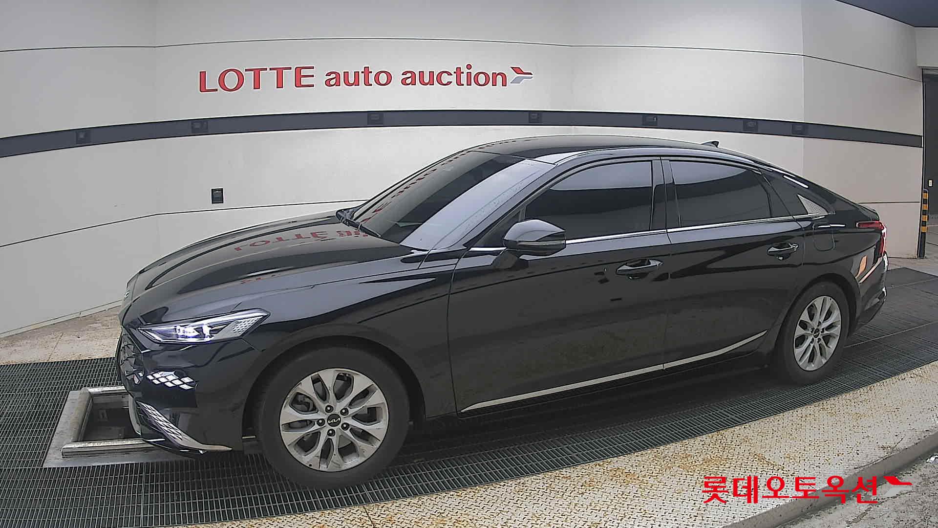 2023 - kia k8