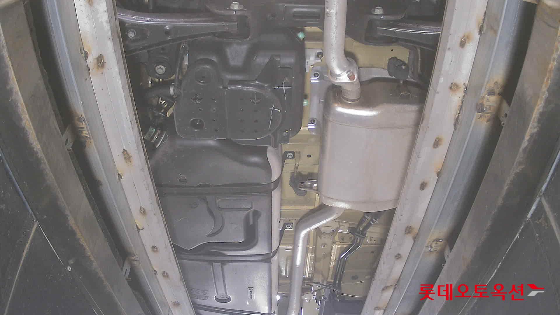 2023 - kia carnival