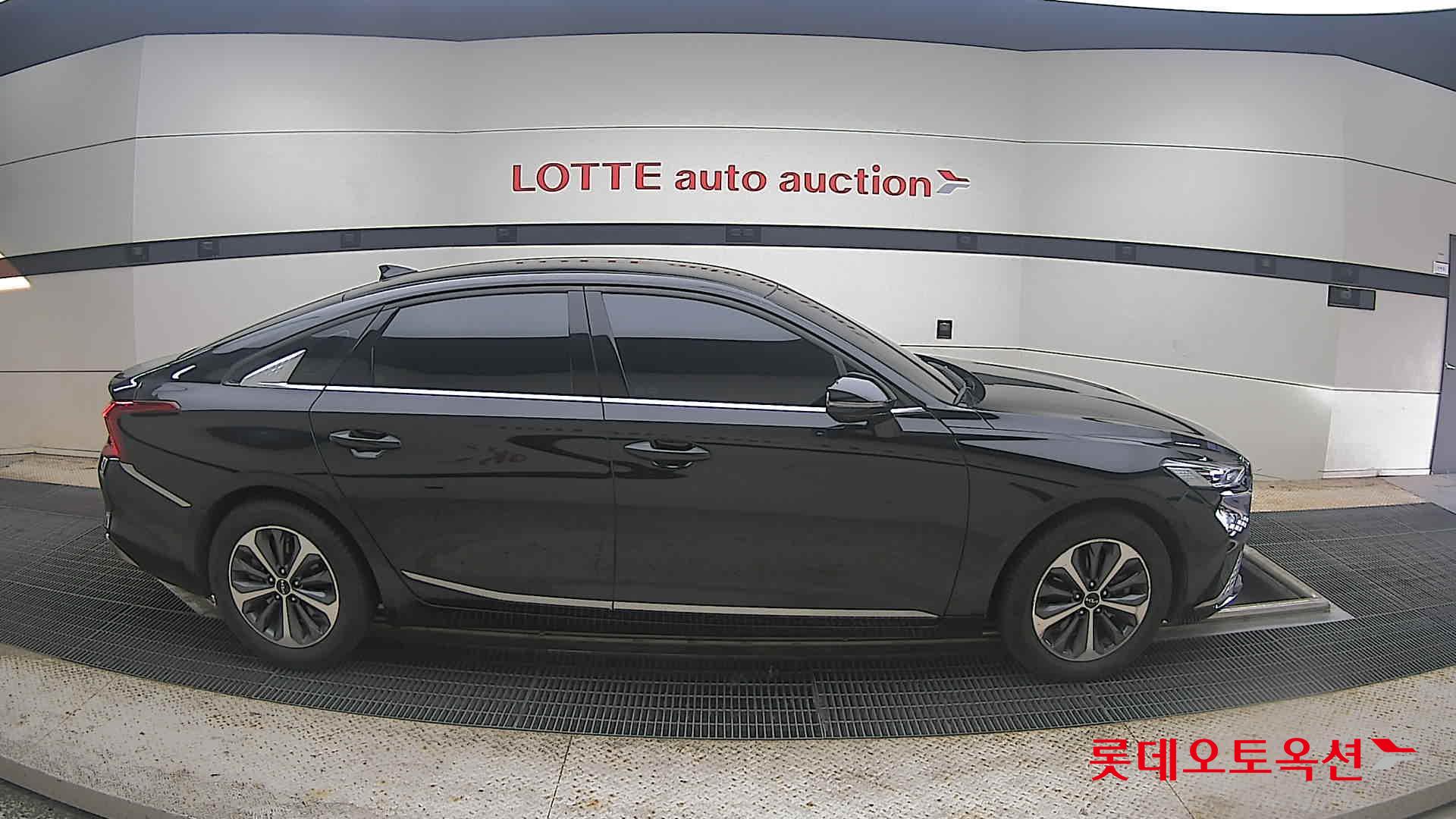 2023 - kia k8