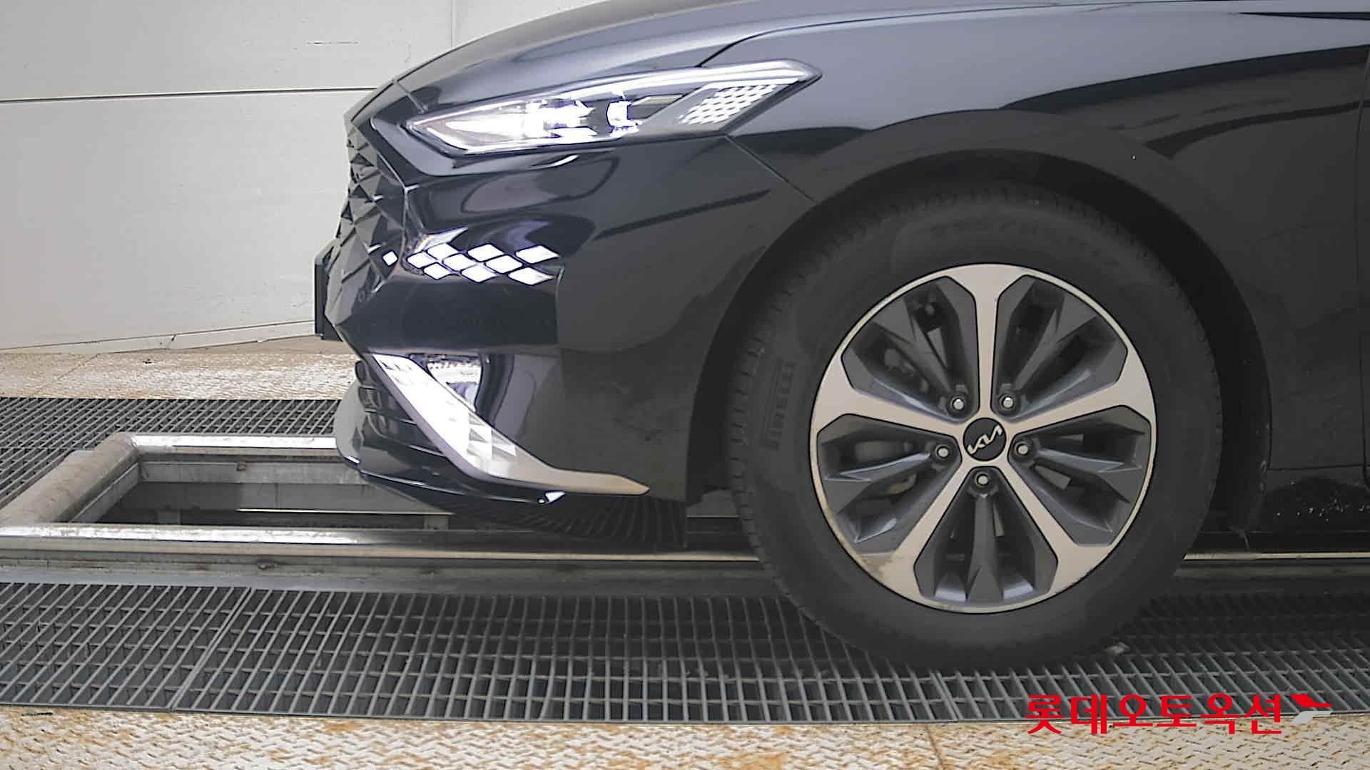2023 - kia k8