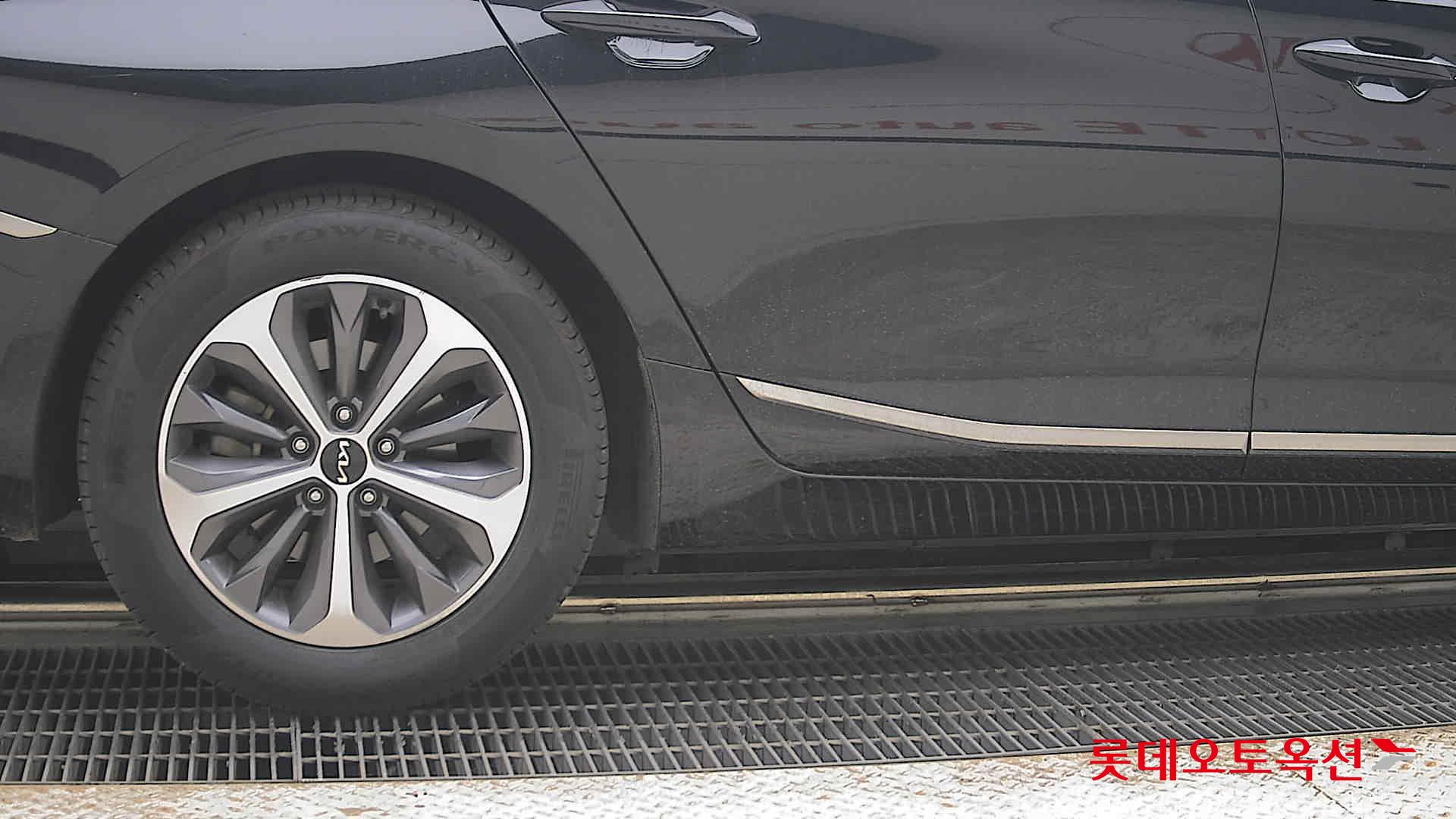 2023 - kia k8