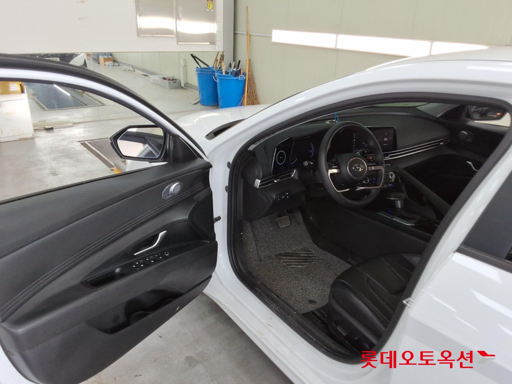 2023 - hyundai avante