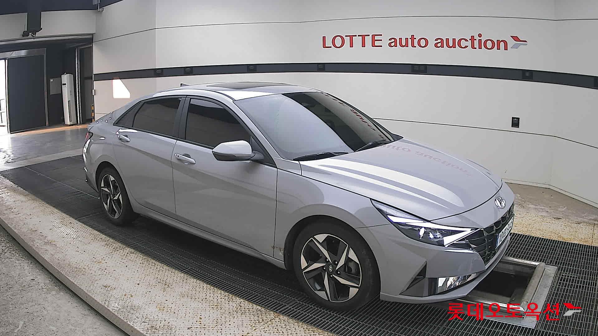 2021 - hyundai avante