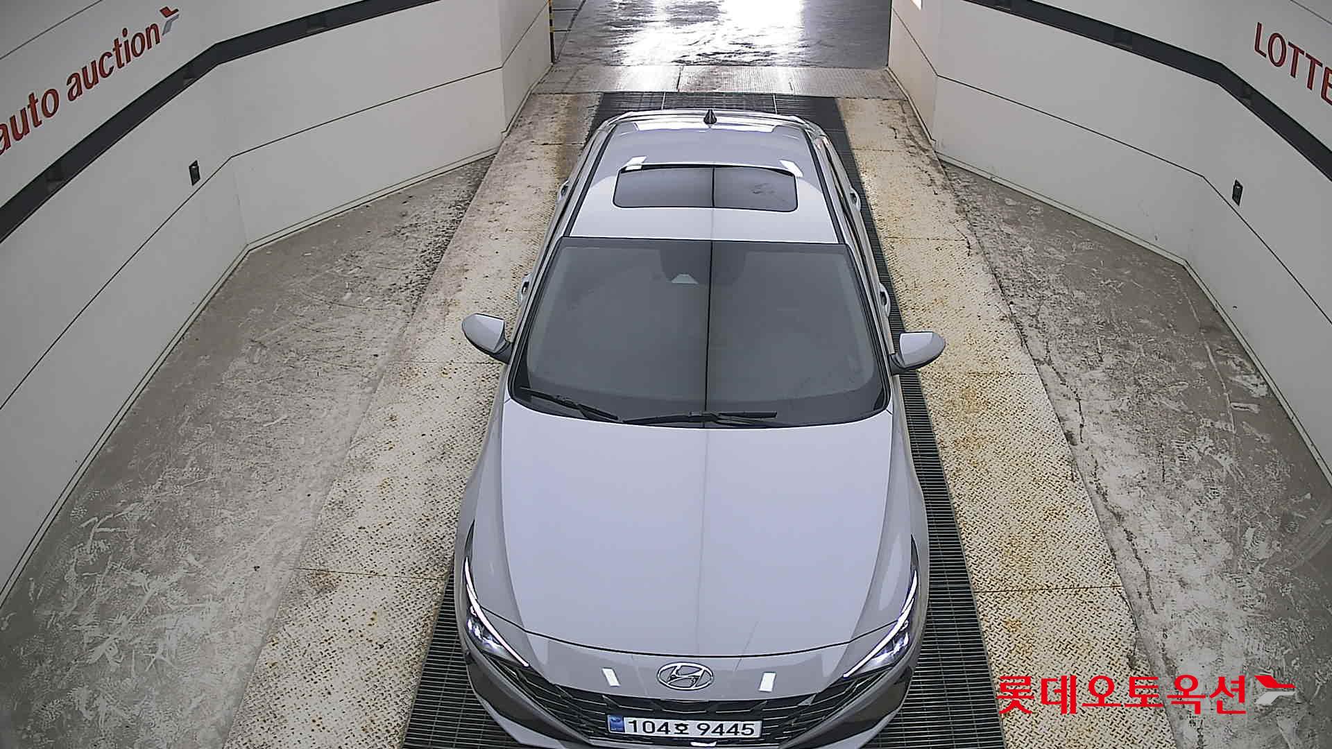 2021 - hyundai avante