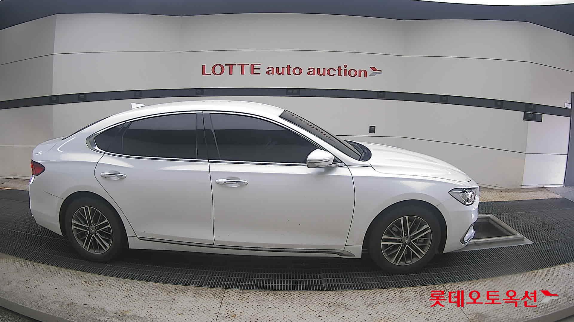 2019 - hyundai grandeur