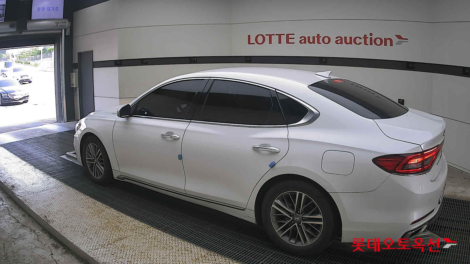 2019 - hyundai grandeur