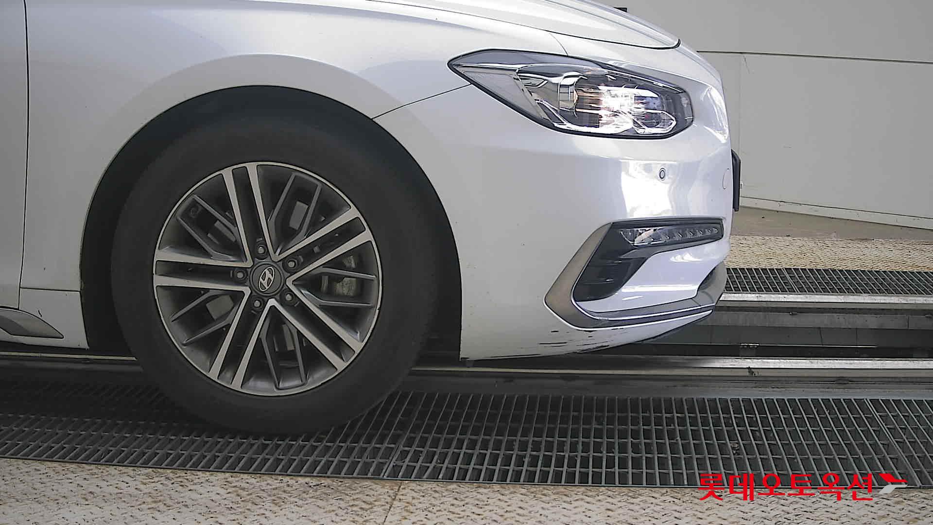 2019 - hyundai grandeur