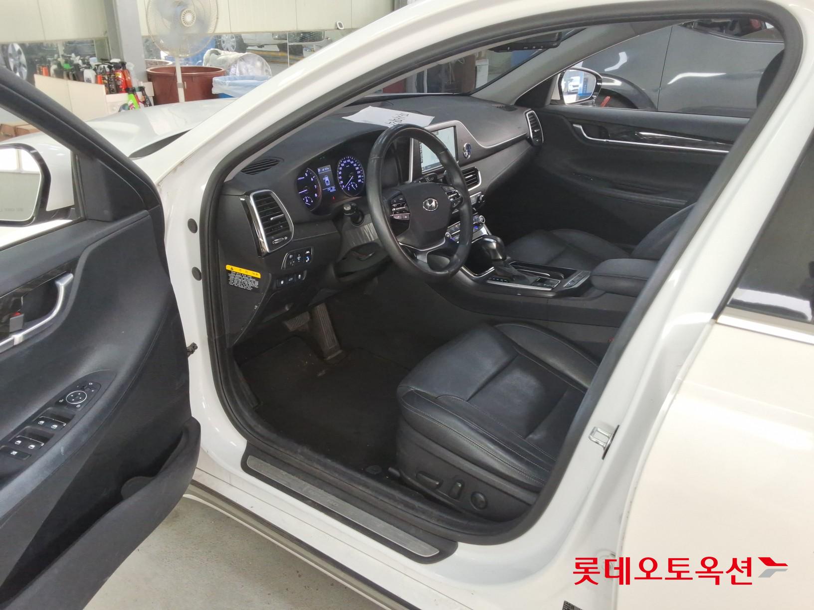 2019 - hyundai grandeur