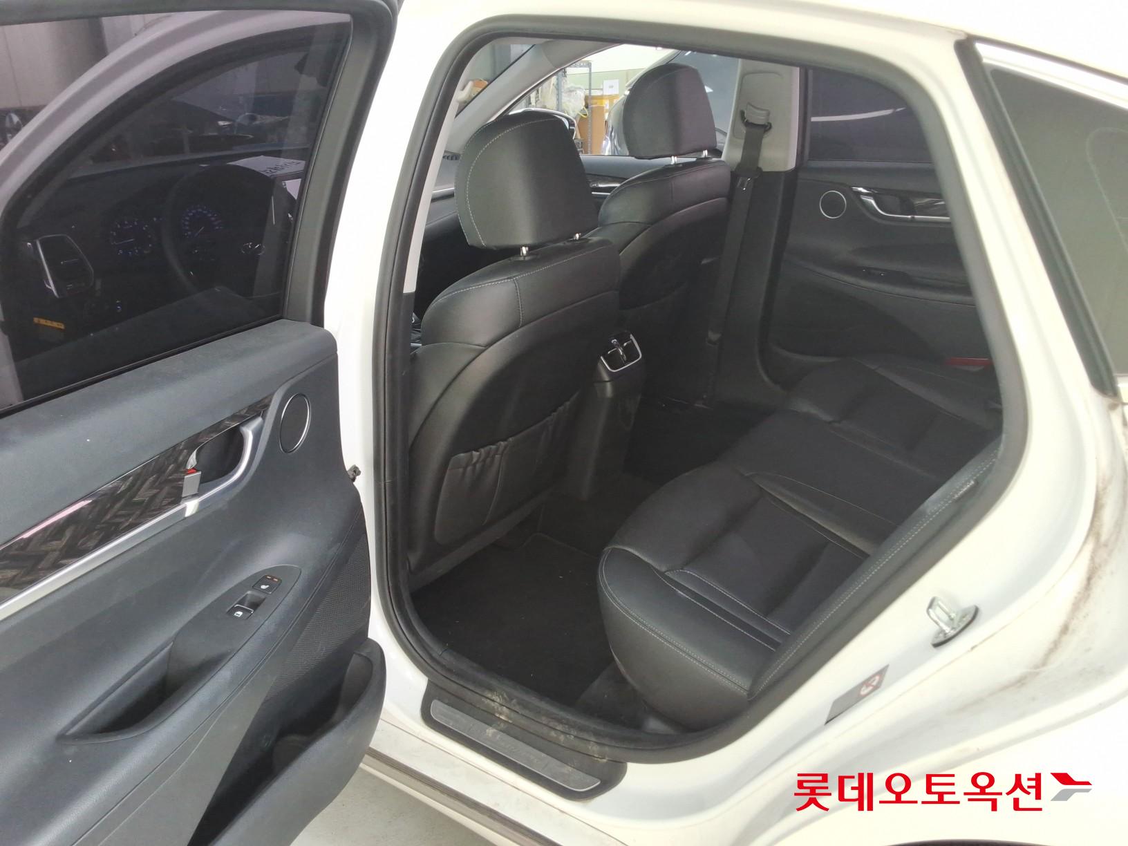 2019 - hyundai grandeur