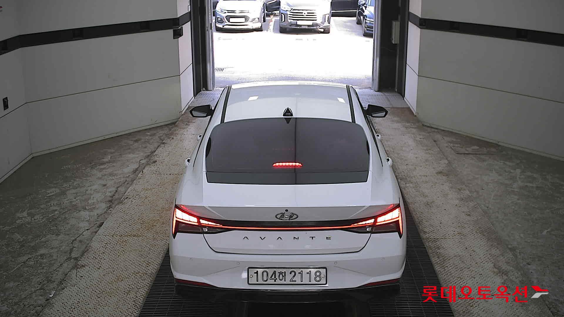 2021 - hyundai avante