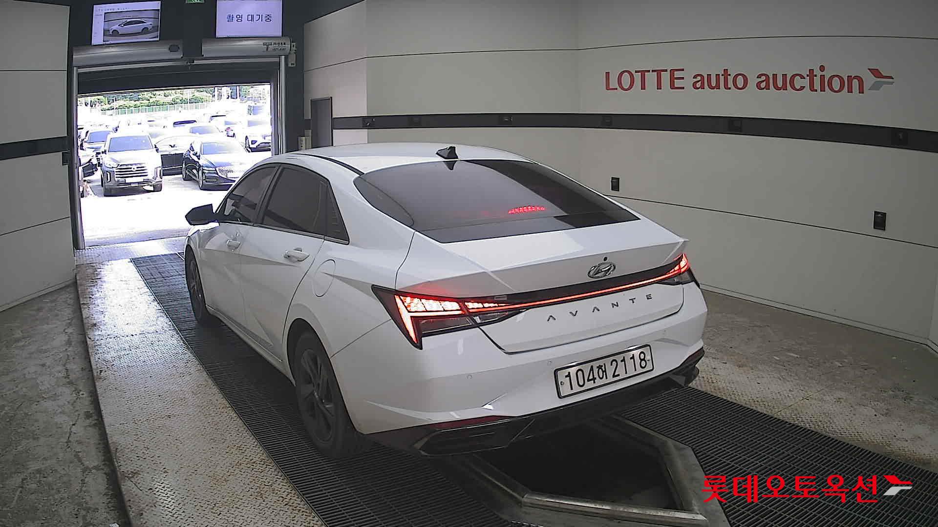 2021 - hyundai avante