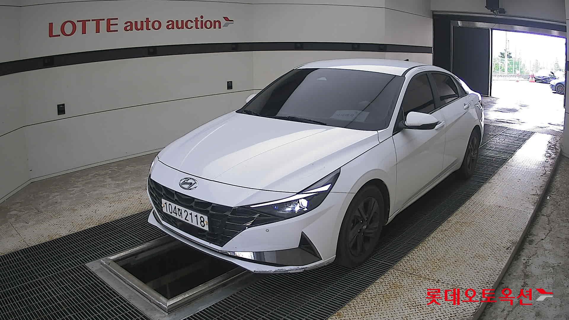 2021 - hyundai avante