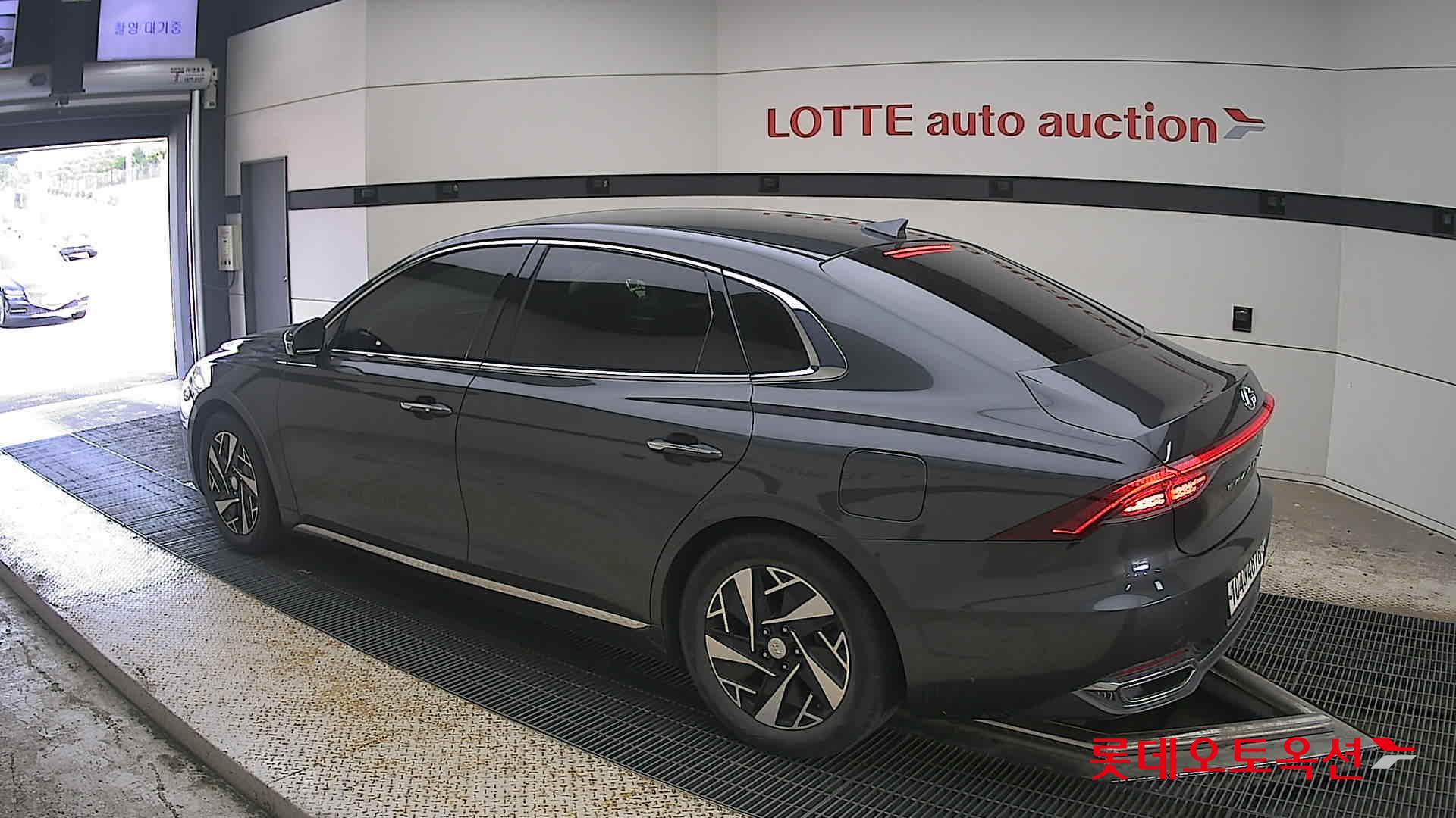 2020 - hyundai grandeur