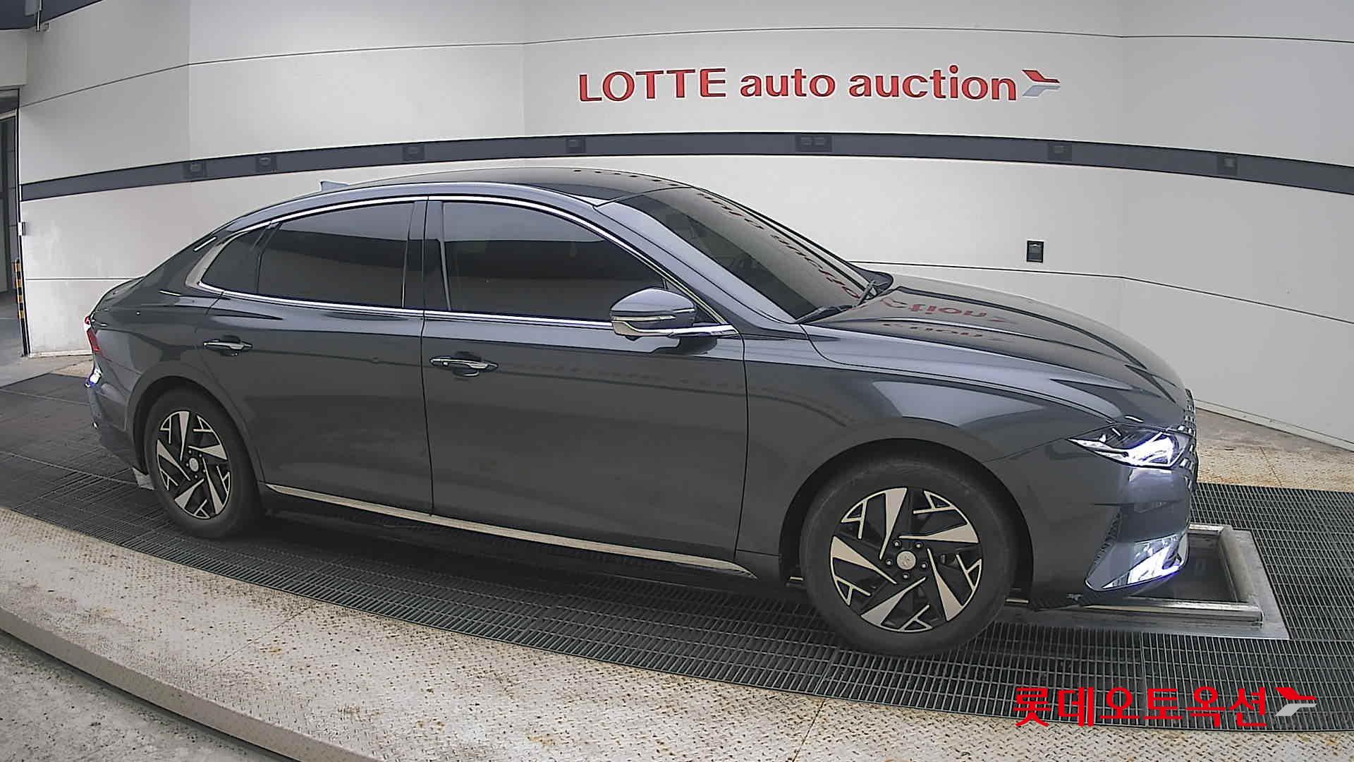 2020 - hyundai grandeur