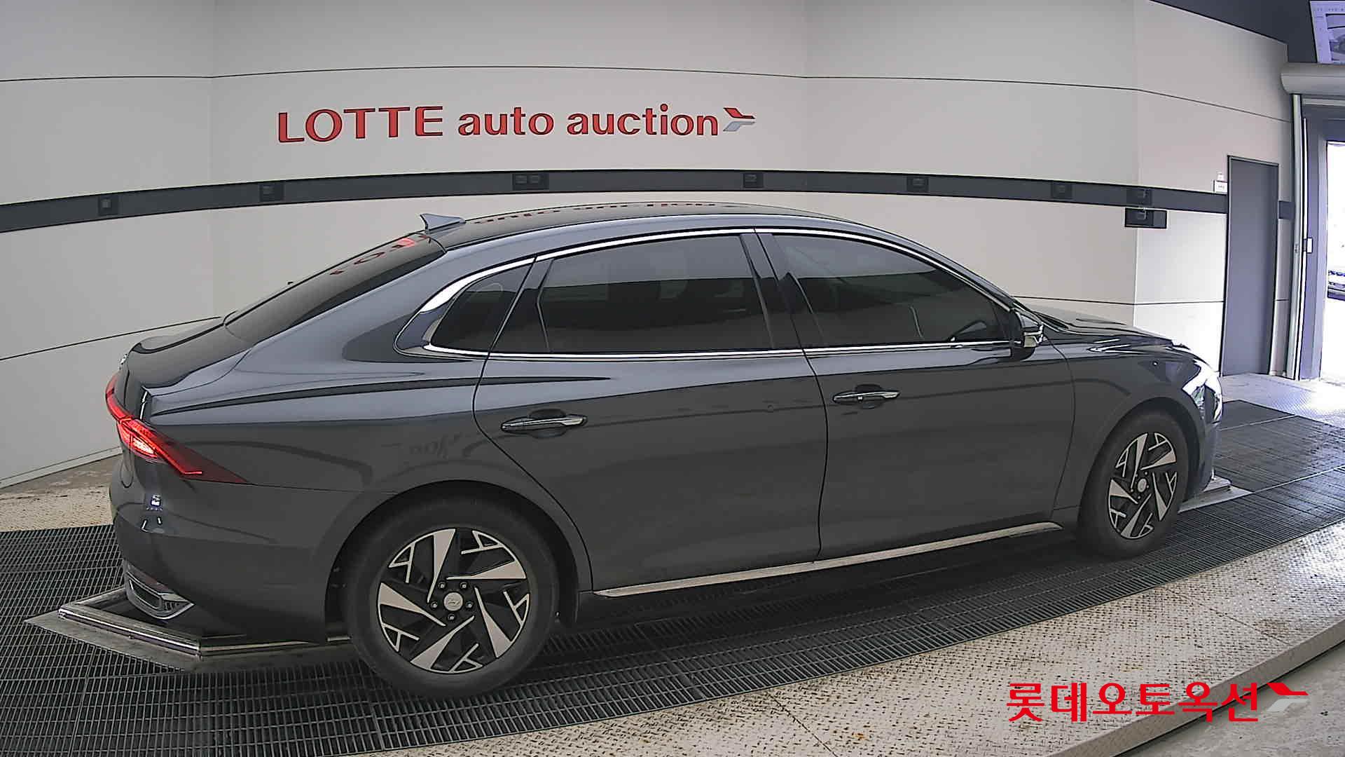 2020 - hyundai grandeur