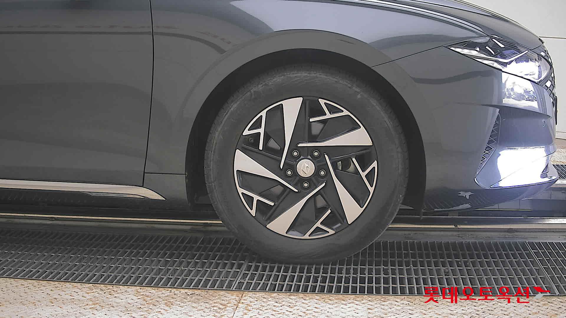 2020 - hyundai grandeur
