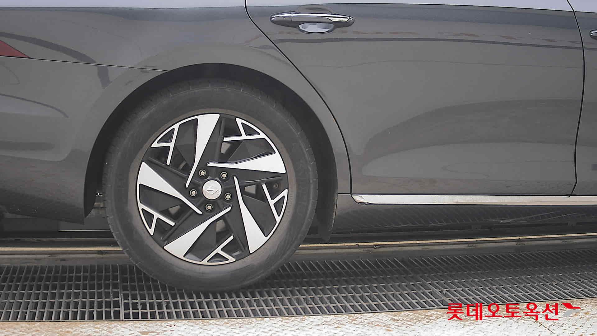 2020 - hyundai grandeur