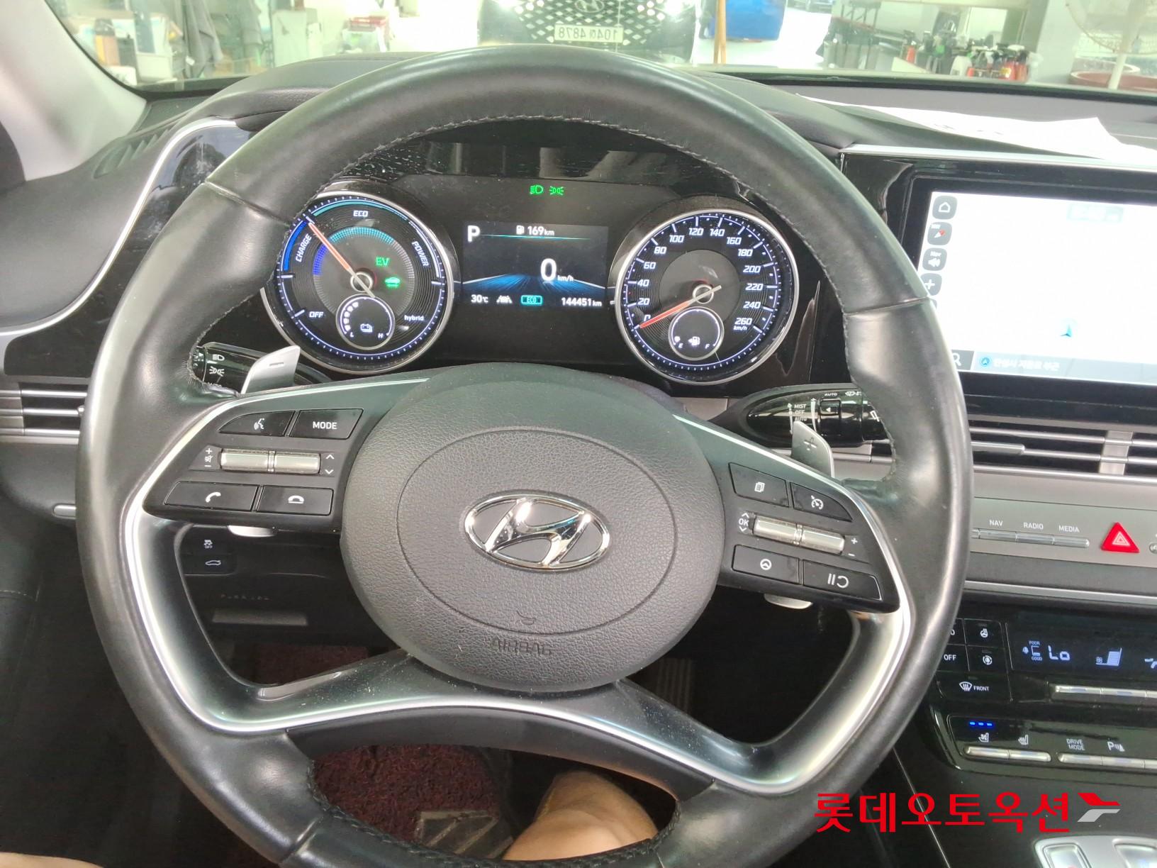 2020 - hyundai grandeur