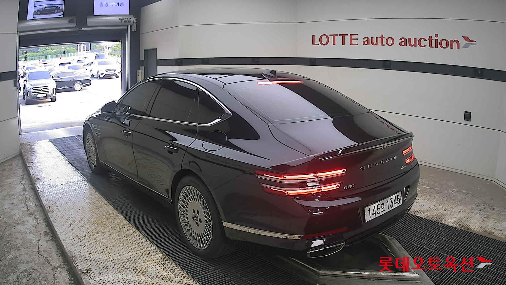 2021 - genesis g80