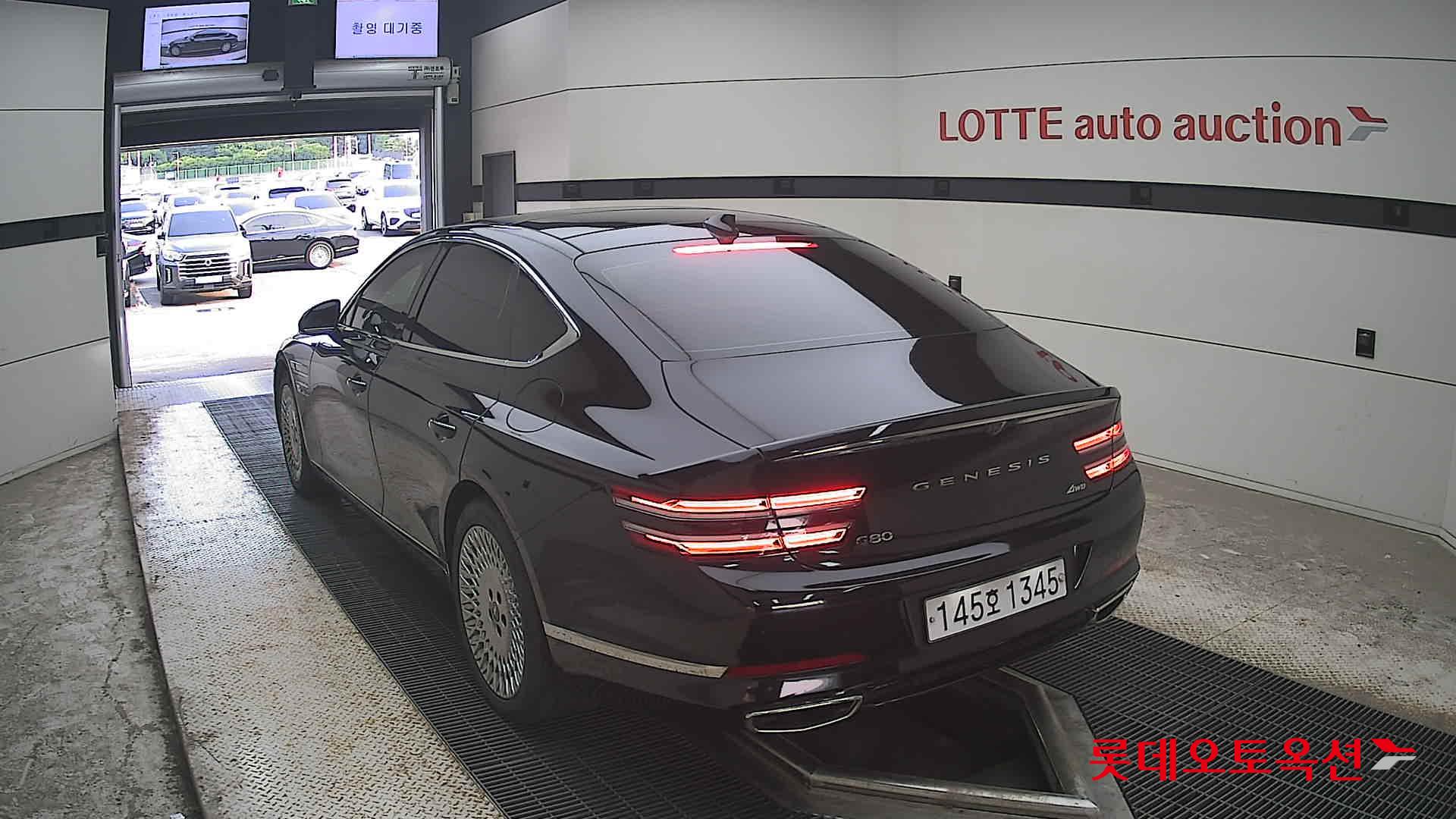 2021 - genesis g80