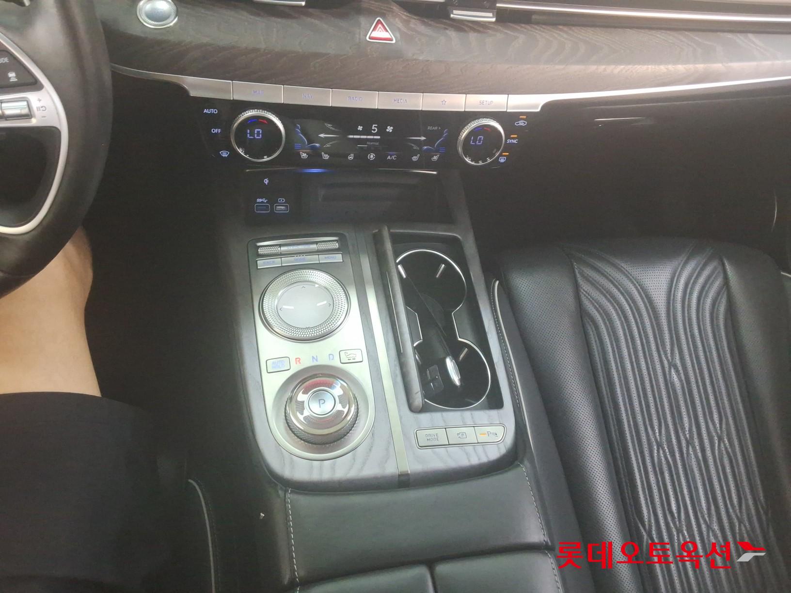 2021 - genesis g80