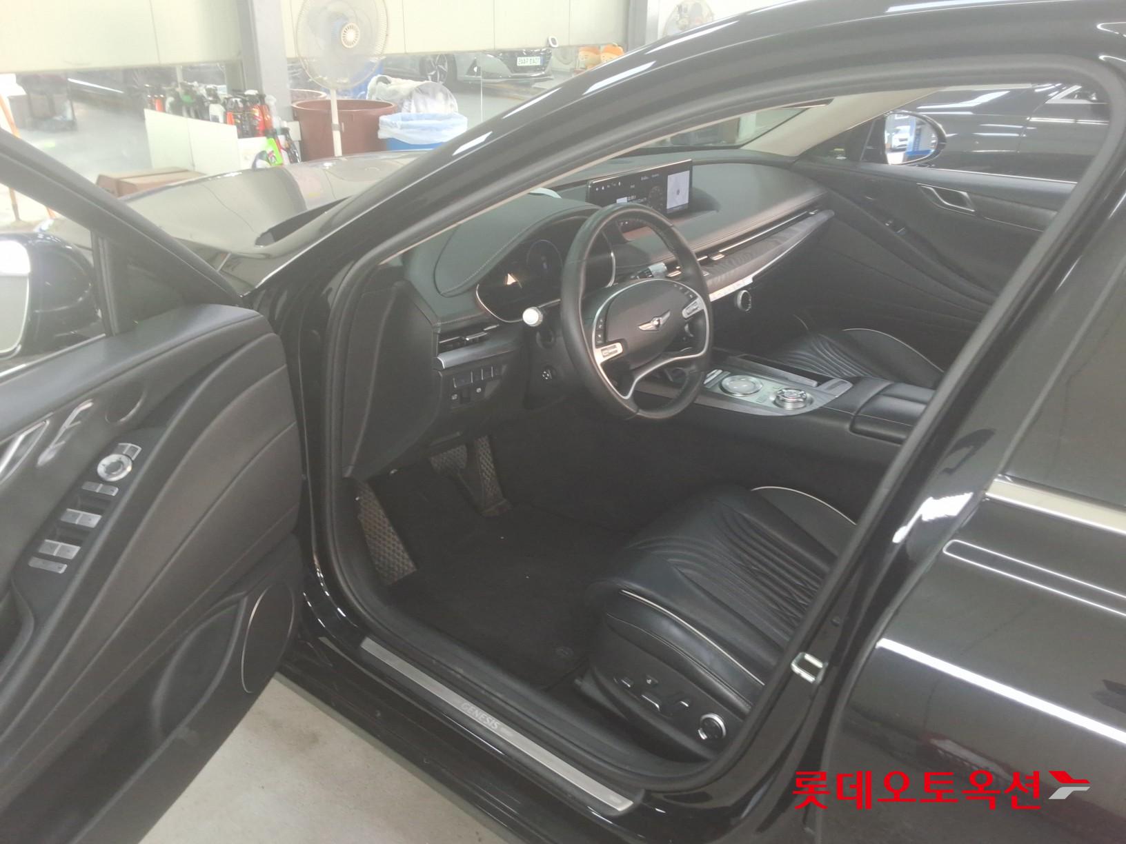 2021 - genesis g80