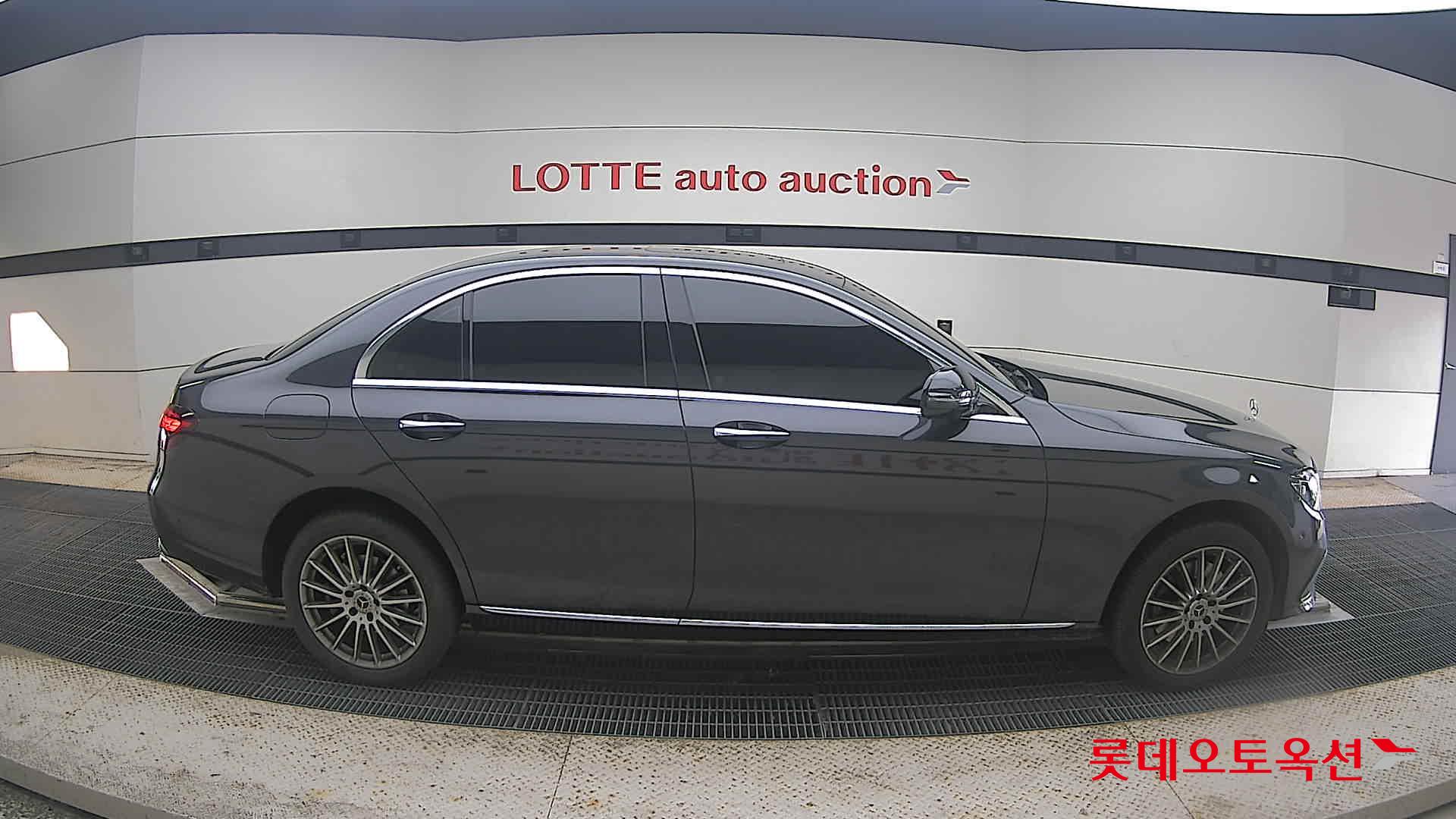 2022 - mercedes-benz e220