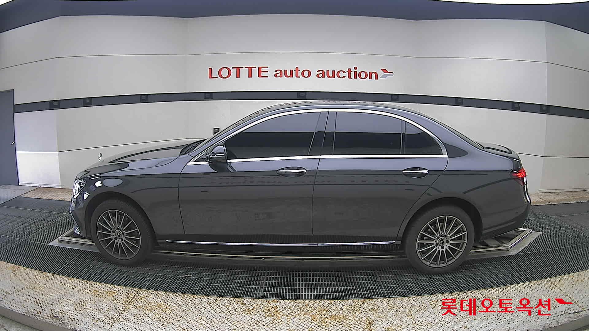 2022 - mercedes-benz e220