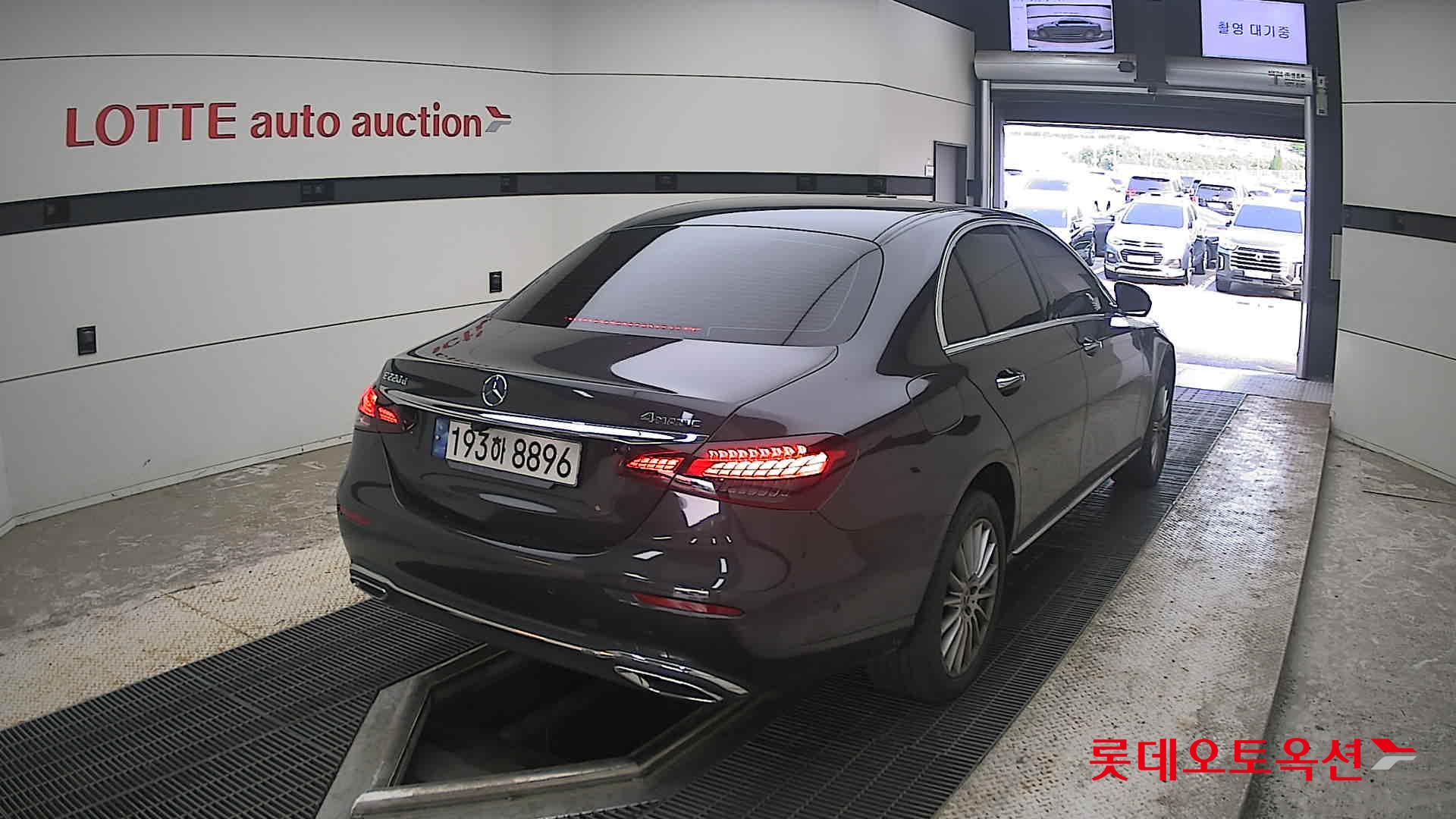 2022 - mercedes-benz e220