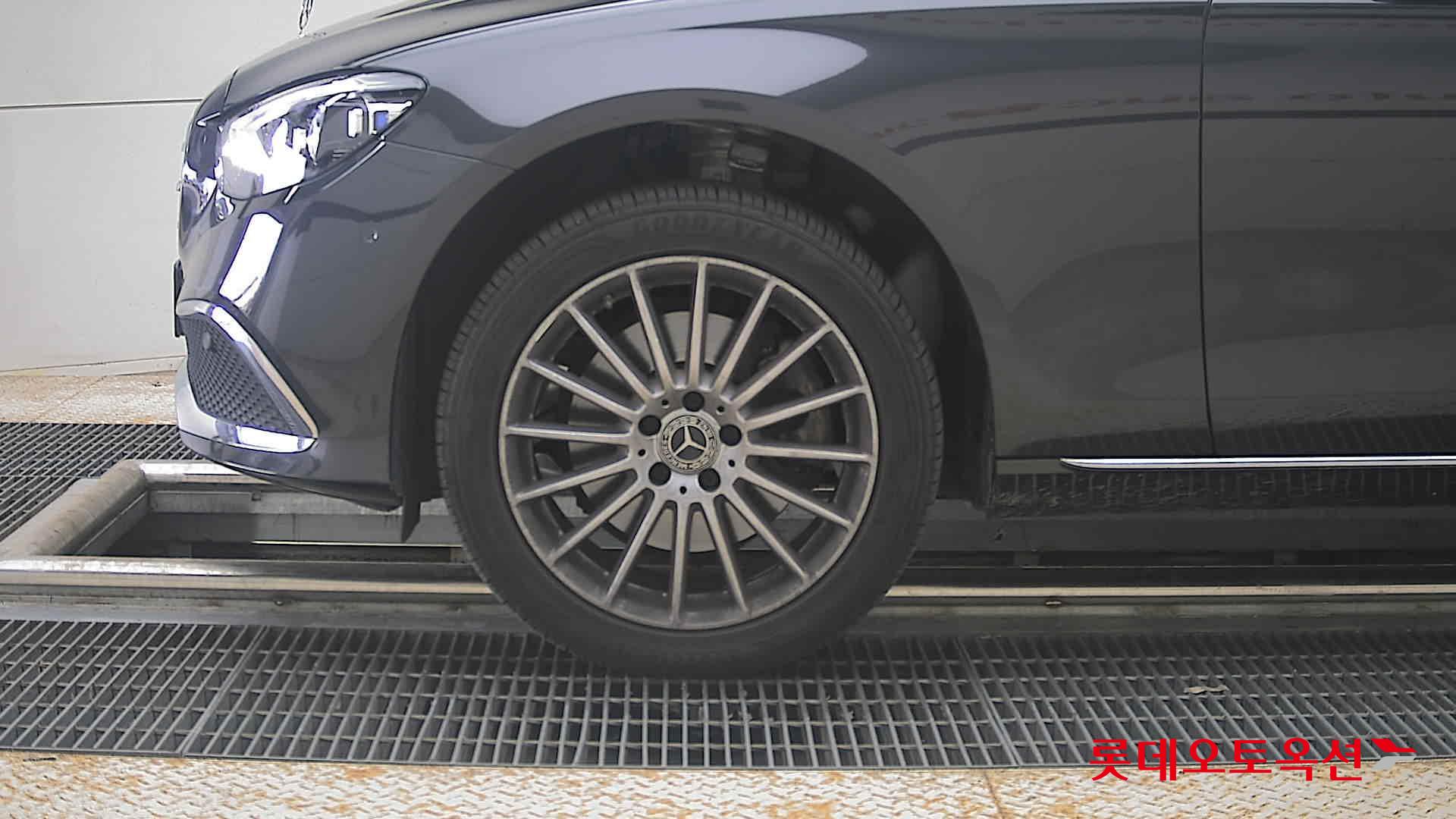 2022 - mercedes-benz e220